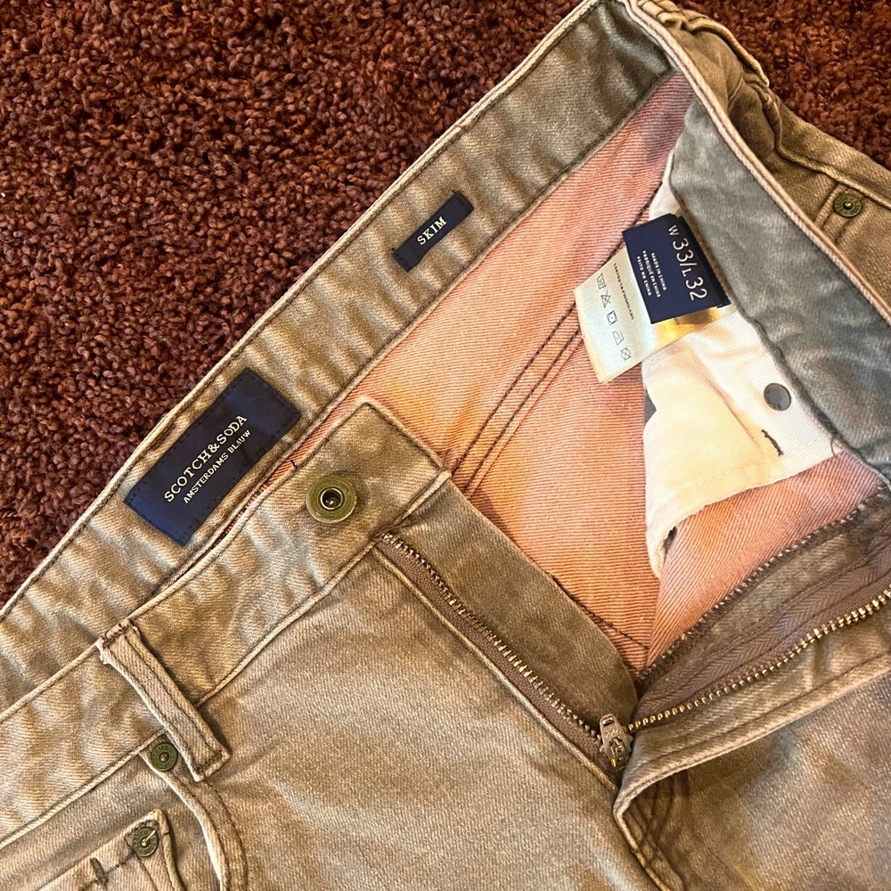 Scotch and soda green pants.
